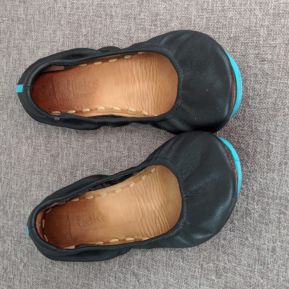 Black Tieks size 6